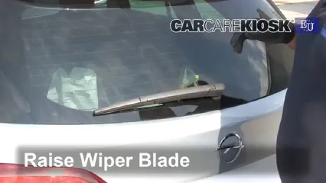 2018 Opel Astra CDTI 1.6L 4 Cyl. Turbo Diesel Windshield Wiper Blade (Rear) Replace Wiper Blade